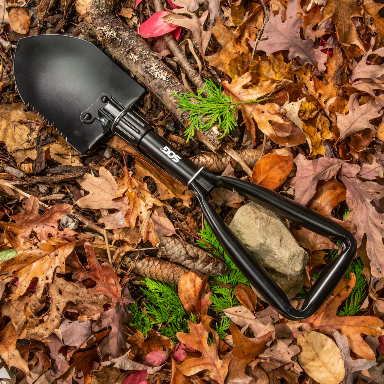 Entrenching Tool - Image 13