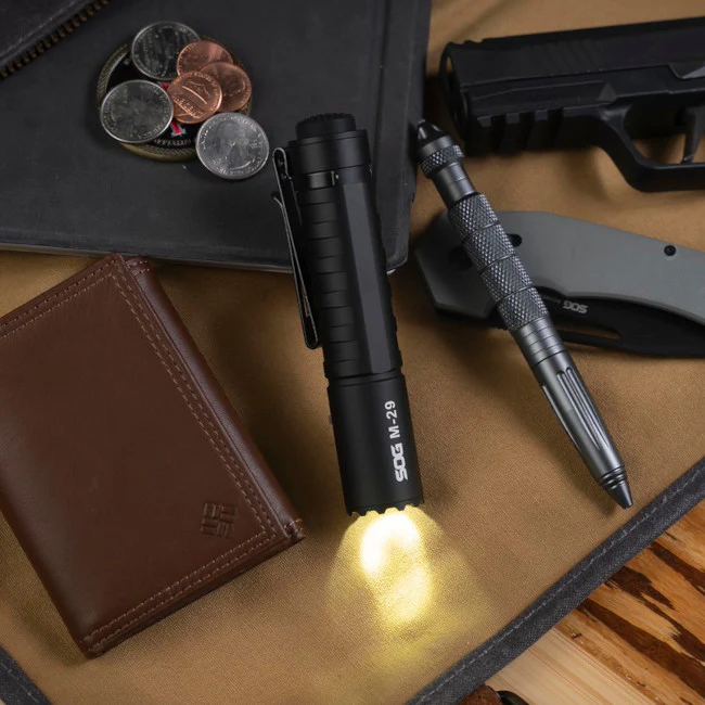 M-29 Flashlight - 2000 Lumens - Image 6